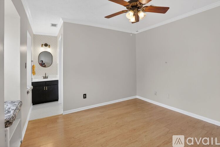 5 Spinning House Pl NW 2 Beds Townhouse for Rent - Photo gallery 5