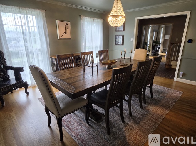 4739 Neptune Drive 5 Beds Single Family Home for Rent - Photo gallery 5