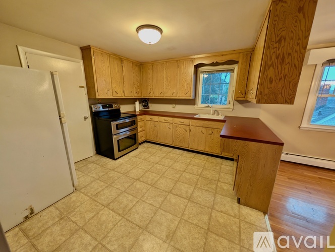 518 Central Street 2 Beds Apartment for Rent - Photo gallery 2