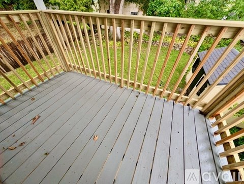 518 Central Street 2 Beds Apartment for Rent