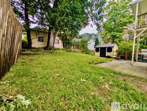 518 Central Street 2 Beds Apartment for Rent