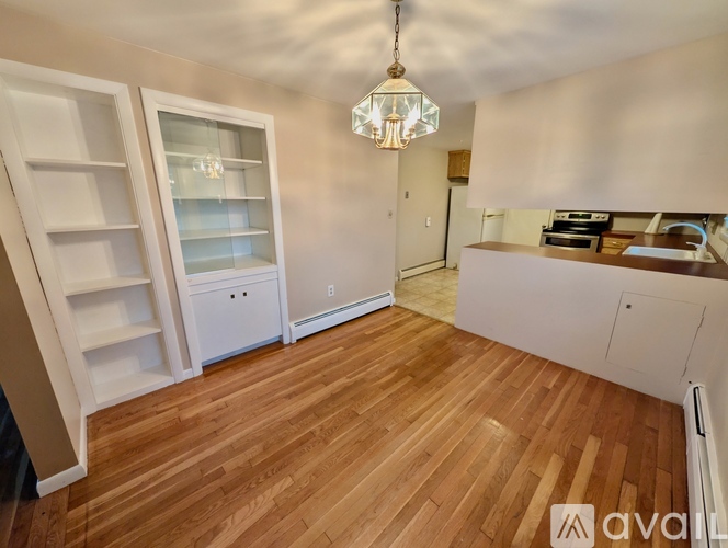 518 Central Street 2 Beds Apartment for Rent - Photo gallery 5