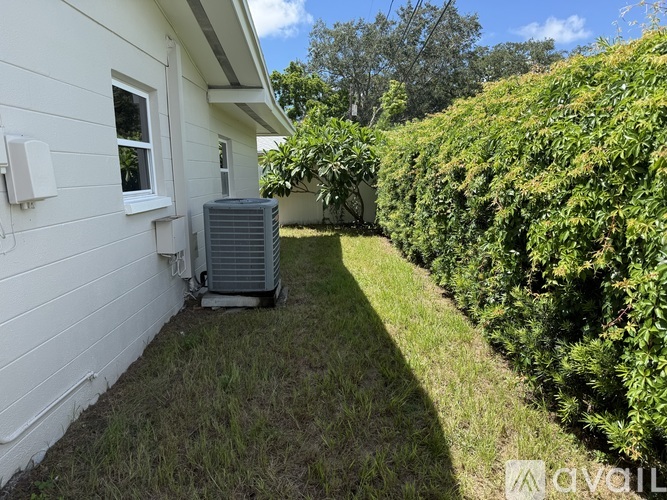 5954 Hillside Street 3 Beds Single Family Home for Rent - Photo gallery 2