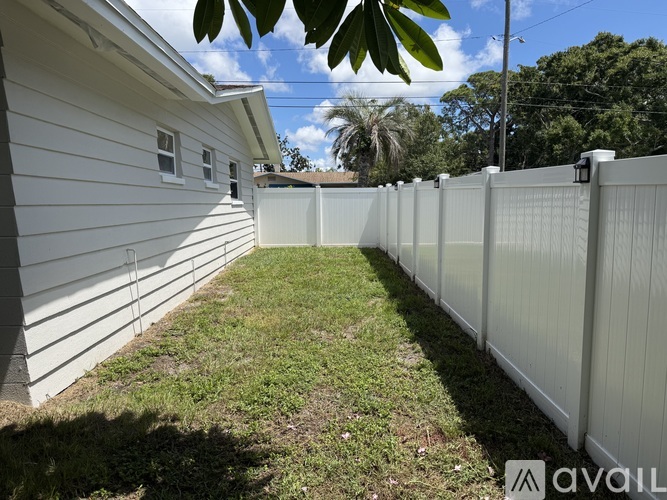 5954 Hillside Street 3 Beds Single Family Home for Rent - Photo gallery 4