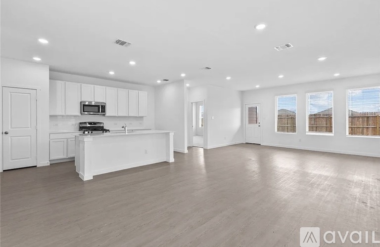 2834 Westeros Street 4 Beds Single Family Home for Rent - Photo gallery 3