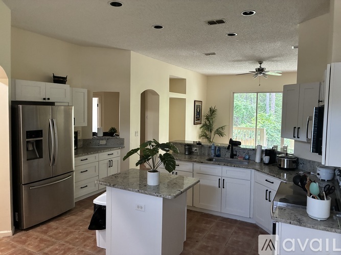 2802 Coachman Lakes Dr 4 Beds Single Family Home for Rent - Photo gallery 5