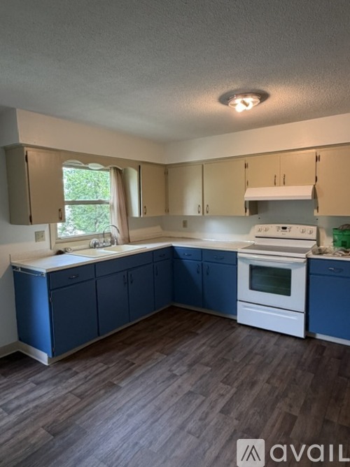 821 W 5th St 2 Beds Apartment for Rent - Photo gallery 2