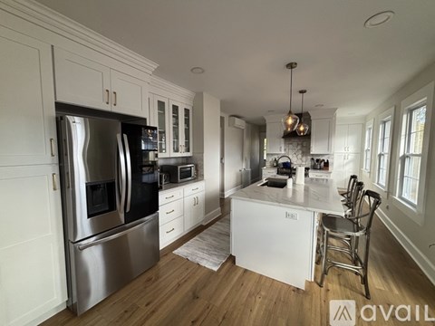 60 Harris St 4 Beds Apartment for Rent