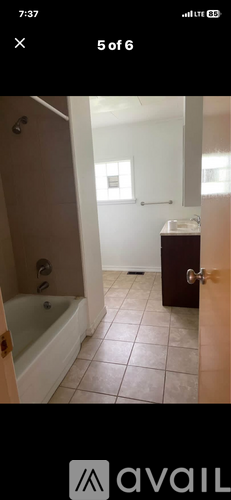116 Western Ave 3 Beds Single Family Home for Rent - Photo gallery 3