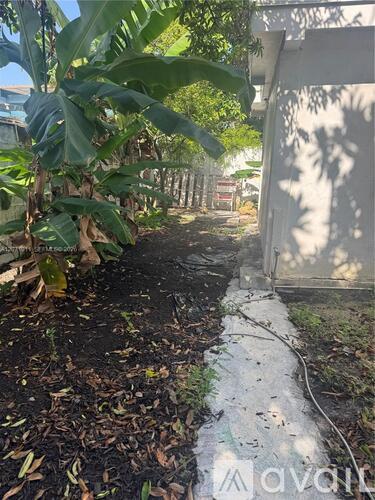 3160 NW 3rd St 3 Beds Single Family Home for Rent - Photo gallery 5