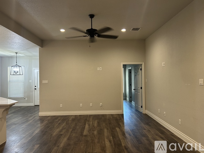 224 N Hubbard St 3 Beds Single Family Home for Rent - Photo gallery 3