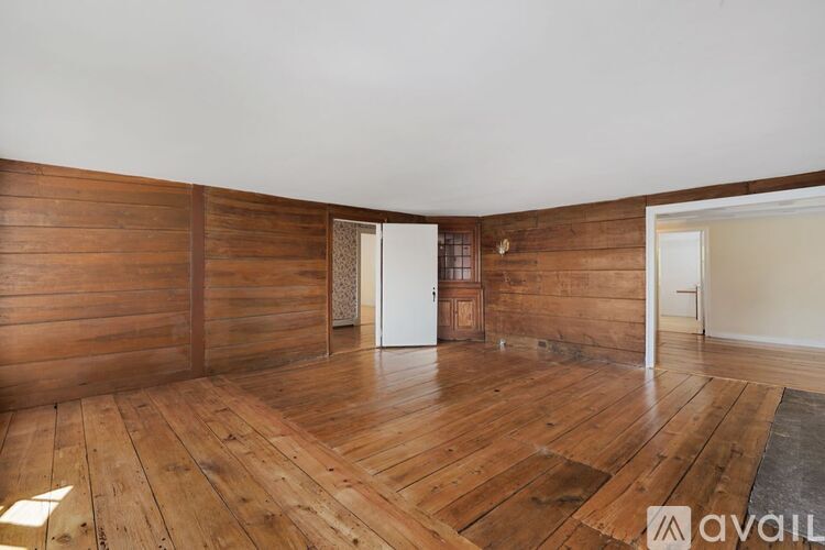 1 Pound Ridge Road 4 Beds Single Family Home for Rent - Photo gallery 4