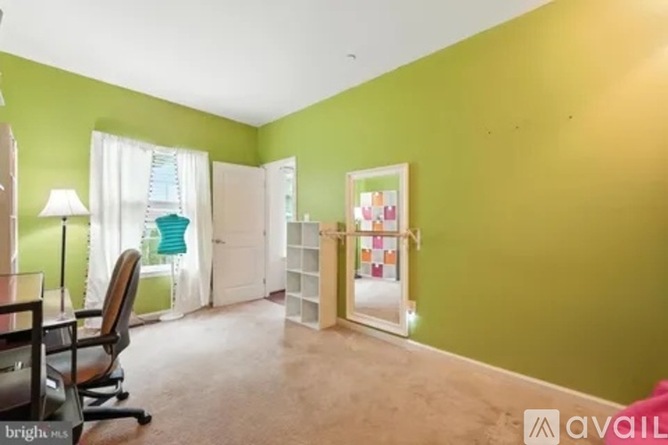 156 Thomas Jefferson Terrace 5 Beds Single Family Home for Rent - Photo gallery 5