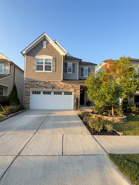 2925 Thirlestane Drive 4 Beds Apartment for Rent