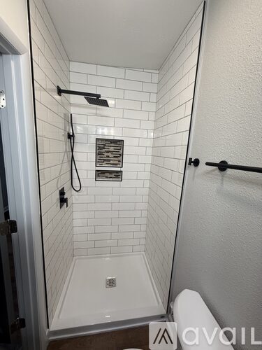 4823 E Michigan St 1 Apartment for Rent - Photo gallery 4
