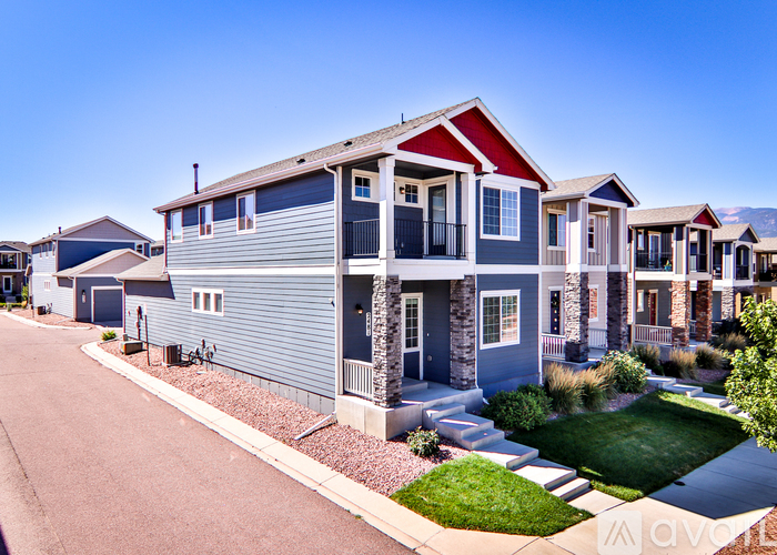 2481 Ellingwood Drive 3 Beds Single Family Home for Rent - Photo gallery 2