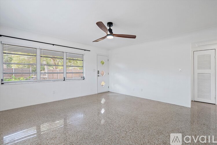 4601 1st Ave S 3 Beds Single Family Home for Rent - Photo gallery 3