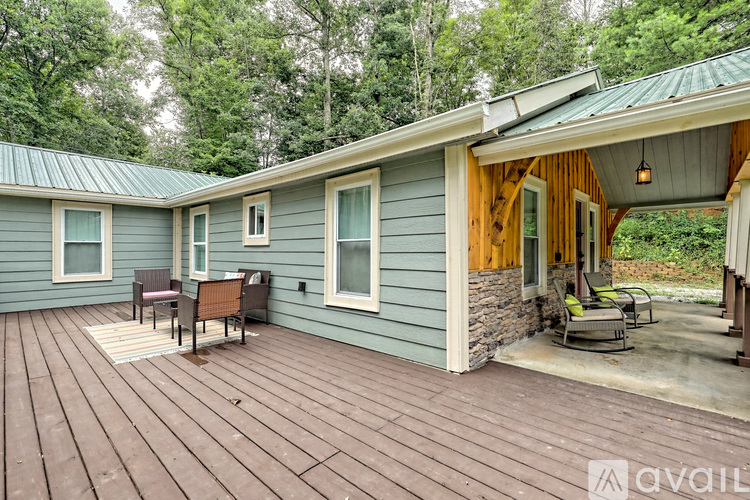 243 Ov Justus Rd 3 Beds Single Family Home for Rent - Photo gallery 2