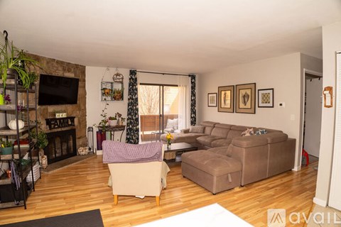 3305 South Ammons Street 2 Beds Apartment for Rent