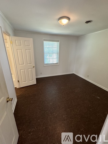 2213 White Ave 2 Beds Single Family Home for Rent - Photo gallery 4