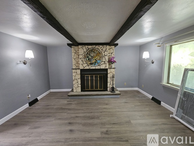 740 Clifton Street 3 Beds Single Family Home for Rent - Photo gallery 2