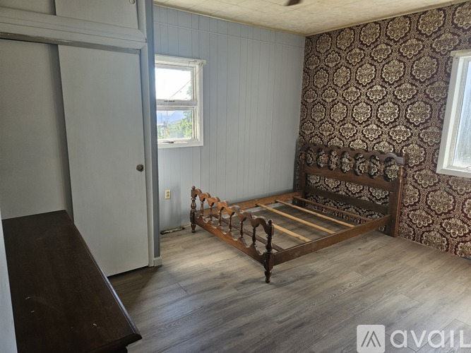 740 Clifton Street 3 Beds Single Family Home for Rent - Photo gallery 4