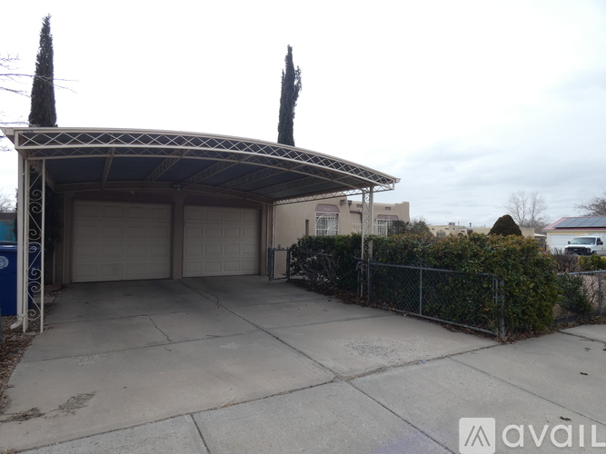 7530 Lucca Lane Southwest 3 Beds Single Family Home for Rent - Photo gallery 5