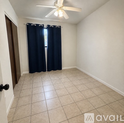 5212 South 84th Street 3 Beds Single Family Home for Rent - Photo gallery 4