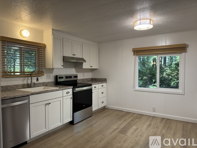 14125 Thomas Road Northwest 2 Beds Single Family Home for Rent - Photo gallery 2