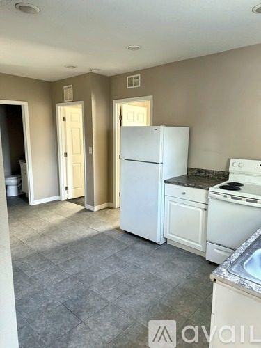 1128 North Stella Avenue Apt B 3 Beds Single Family Home for Rent - Photo gallery 5