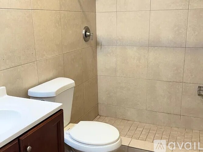 17905 Southwest 105th Avenue 4 Beds Single Family Home for Rent - Photo gallery 4