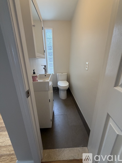 840 South Highland Street 2 Beds Single Family Home for Rent - Photo gallery 3