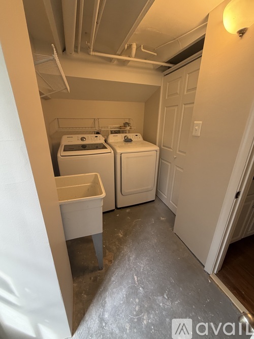 840 South Highland Street 2 Beds Single Family Home for Rent - Photo gallery 4