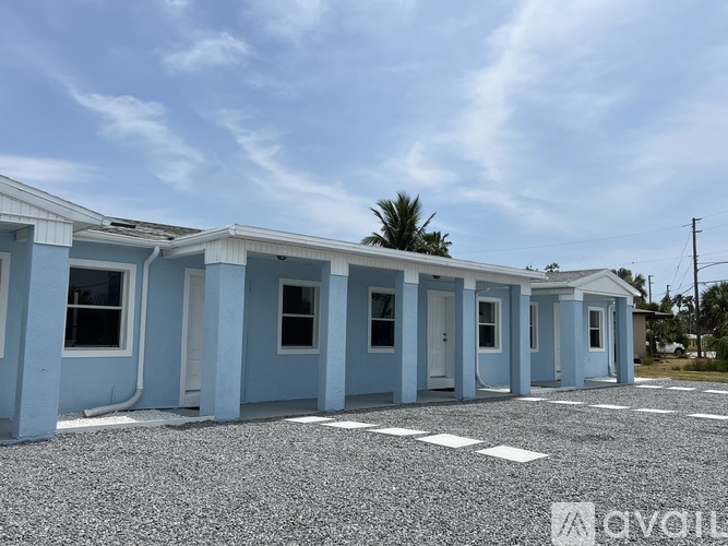 11 Lynn Way 1 Apartment for Rent - Photo gallery 1