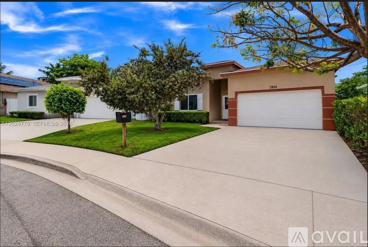 2804 Washington Dr 4 Beds Single Family Home for Rent - Photo gallery 1
