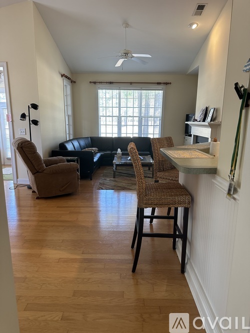 218 Windchime Way 3 Beds Townhouse for Rent - Photo gallery 4