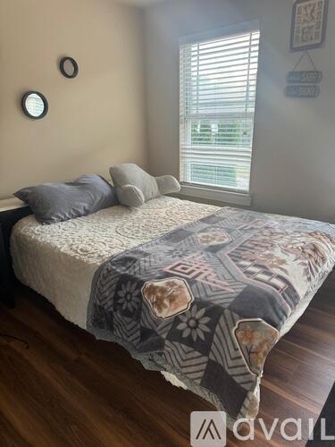 2328 Oakland Trail Way 6 Beds Single Family Home for Rent - Photo gallery 1