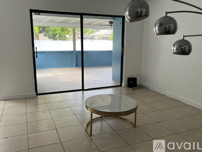 4401 Northwest 7th Street 3 Beds Single Family Home for Rent - Photo gallery 5