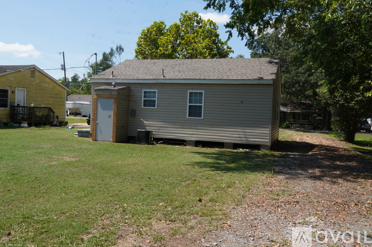 105 Boone Street 2 Beds Single Family Home for Rent - Photo gallery 4