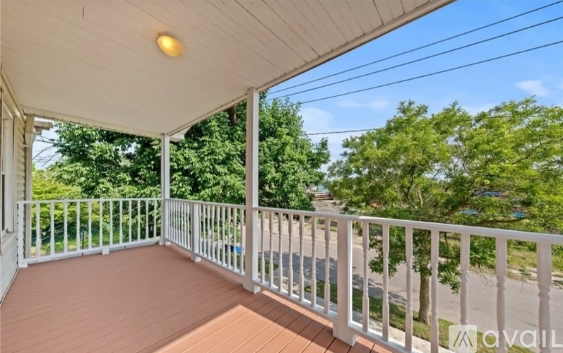 14509 Darley Avenue 5 Beds Single Family Home for Rent - Photo gallery 4