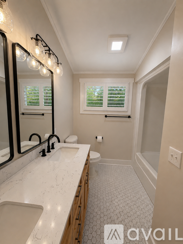 1105 Francis Marion Drive 3 Beds Single Family Home for Rent - Photo gallery 2