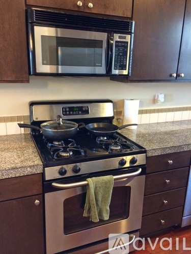 11707 Greenwood Avenue North 3 Beds Townhouse for Rent - Photo gallery 5