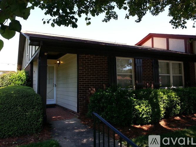 4916 Tower Rd 2 Beds Townhouse for Rent - Photo gallery 1