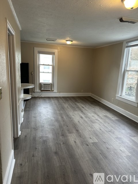1127 Buckland Avenue 1 Apartment for Rent