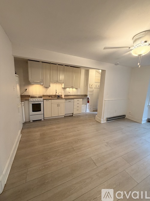 109 5th Street Southeast 1 Apartment for Rent - Photo gallery 5
