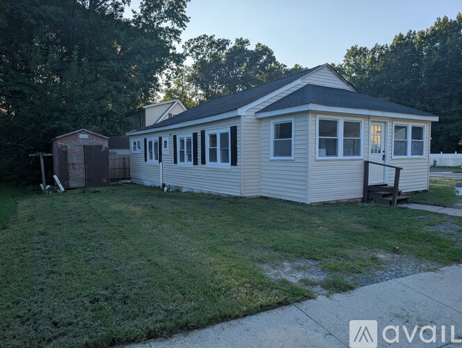 207 North Memorial Drive 4 Beds Single Family Home for Rent - Photo gallery 1