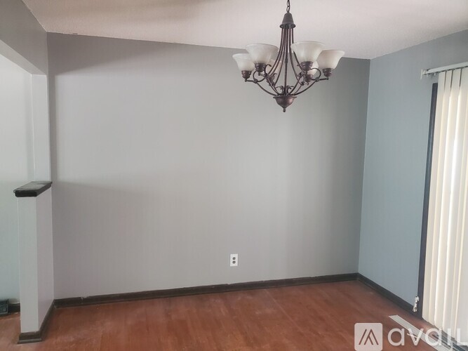 13203 Craig Ave 3 Beds Single Family Home for Rent - Photo gallery 4