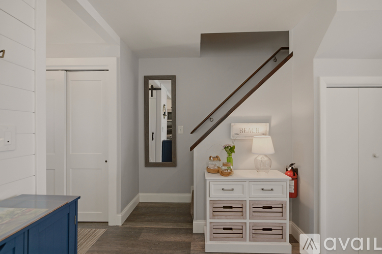 67 Cedar Ave 2 Beds Single Family Home for Rent - Photo gallery 3