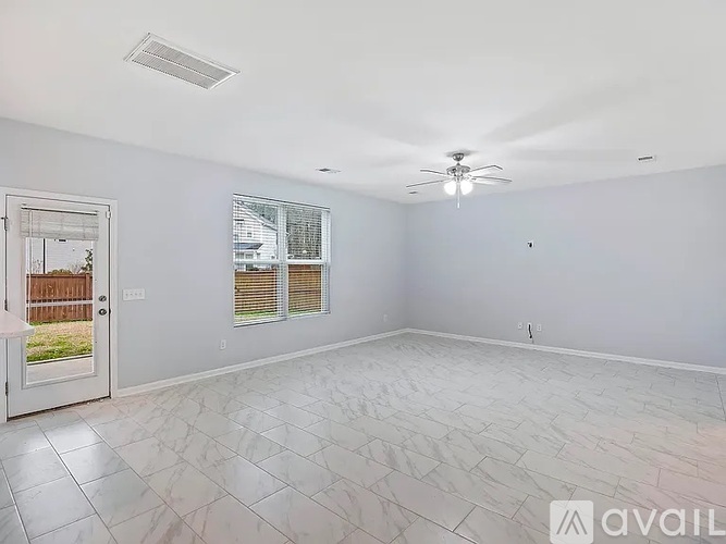 416 Forest Hills Road 4 Beds Single Family Home for Rent - Photo gallery 3
