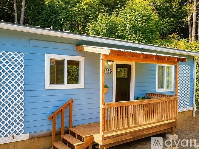 156 Pine Street 3 Beds Single Family Home for Rent - Photo gallery 1